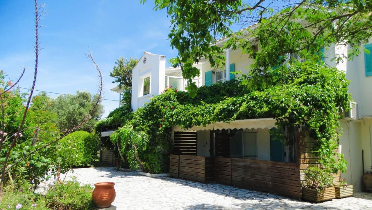 Agrambeli Rooms & Apartments Лефкада Екстериор снимка