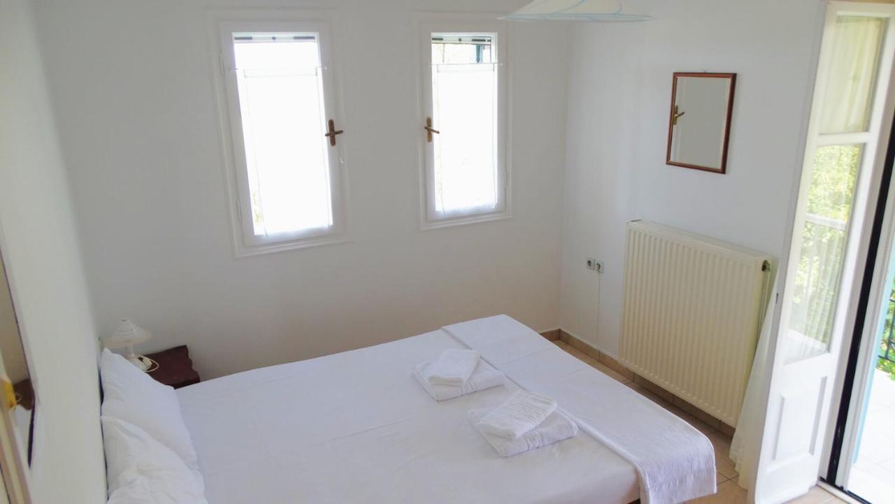 Agrambeli Rooms & Apartments Лефкада Екстериор снимка